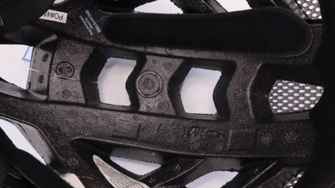 KASK ROWEROWY MIEJSKI Z DASZKIEM FISCHER URBAN L/XL 58-61CM NIEBIESKI