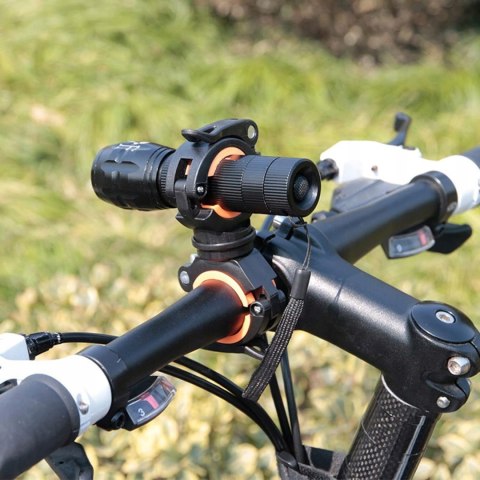UCHWYT ROWEROWY NA LATARKĘ LAMPKĘ POMPKĘ KLIPS ZACISK 360 STOPNI