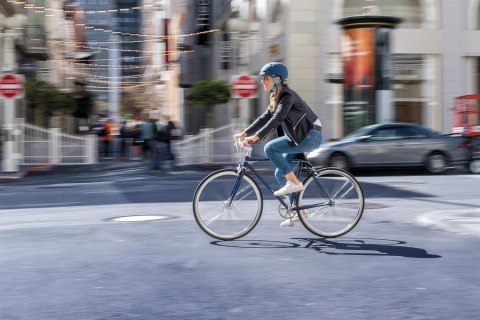 KASK ROWEROWY MIEJSKI ABUS SCRAPER 3.0 ACE L 57-61CM ULTRA BLUE